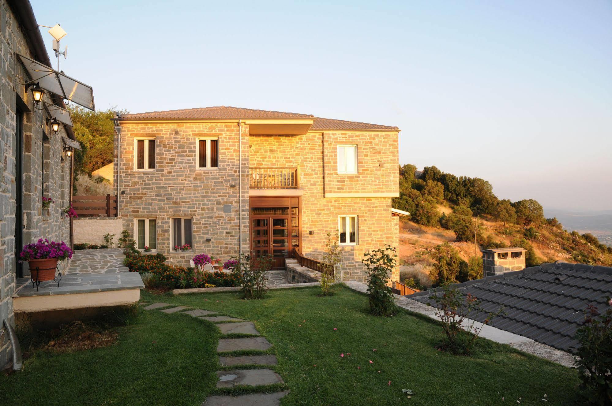 Mir Boutique Hotel Giannina Esterno foto