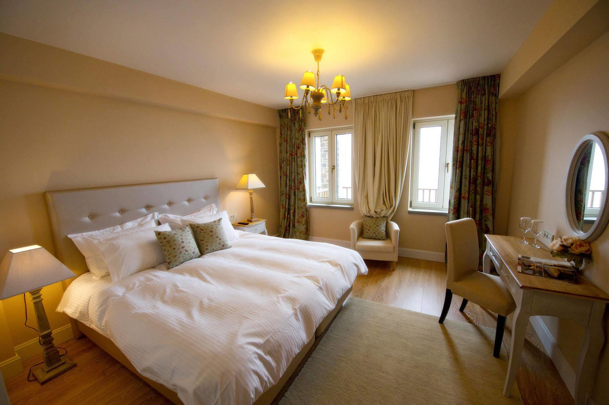 Mir Boutique Hotel Giannina Esterno foto