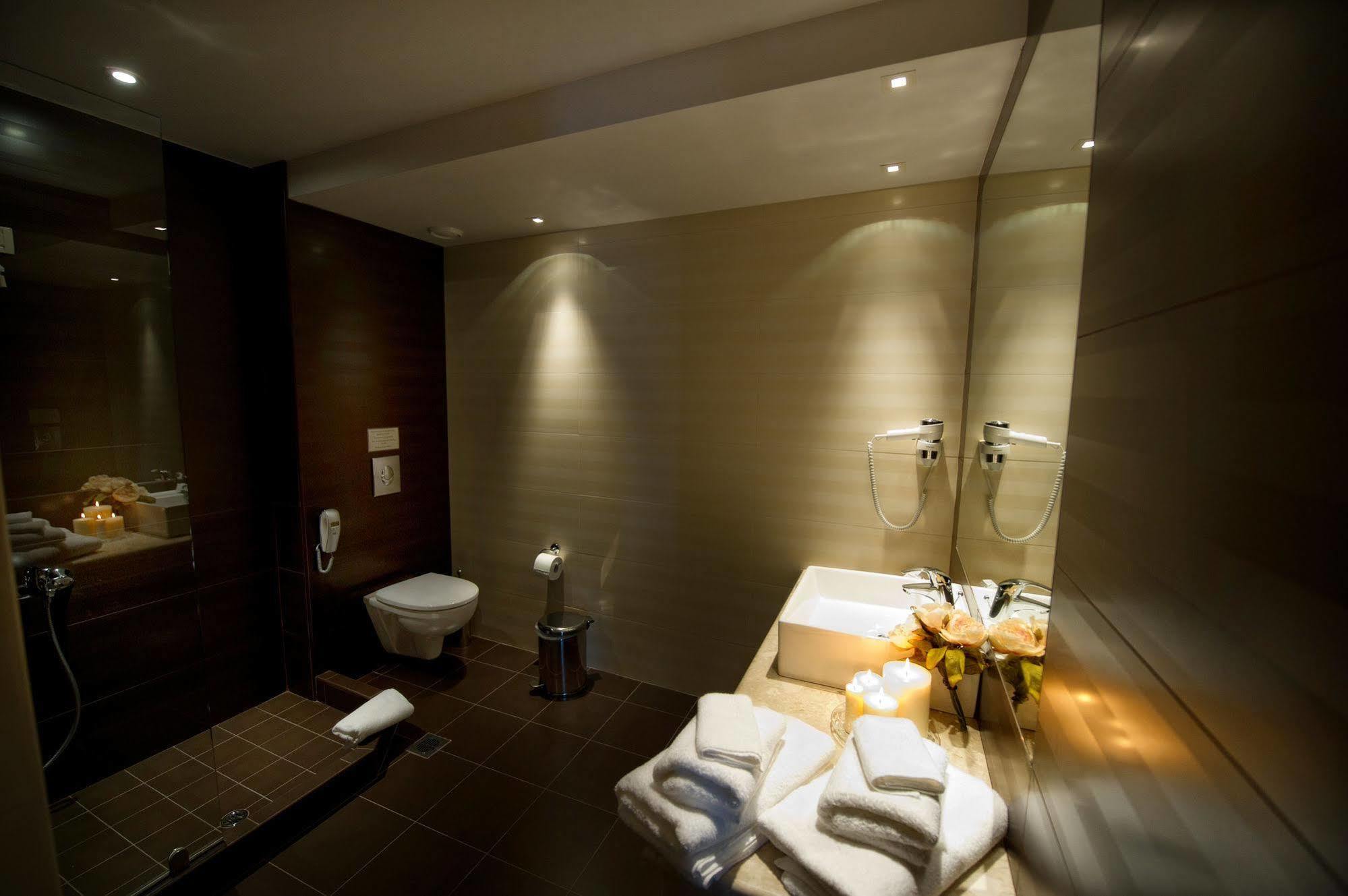 Mir Boutique Hotel Giannina Esterno foto